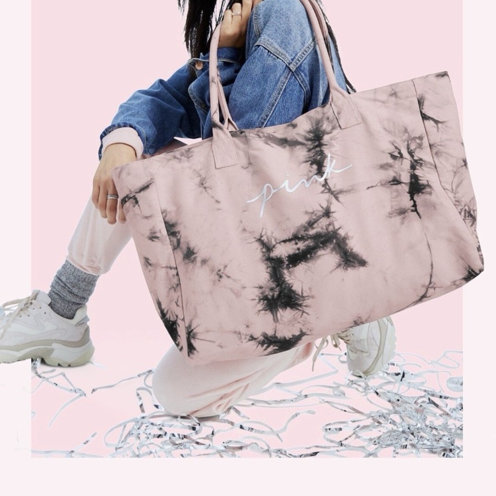 Pink (Victoria’s Secret) • Pink/Blue-Gray Tie-Dye Tote